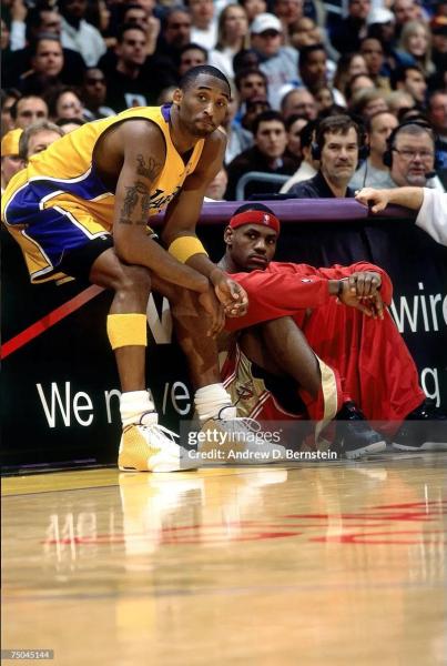 詹姆斯和科比谁厉害,詹姆斯和科比谁地位高厉害?