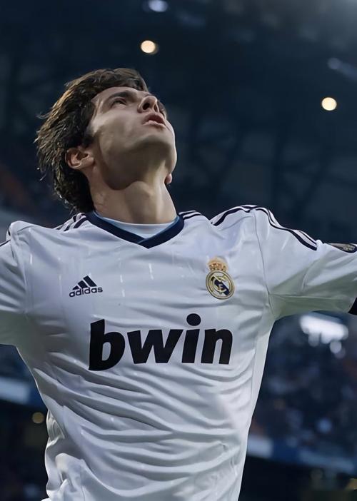 皇马卡斯蒂亚是什么意思，皇马引进卡卡？