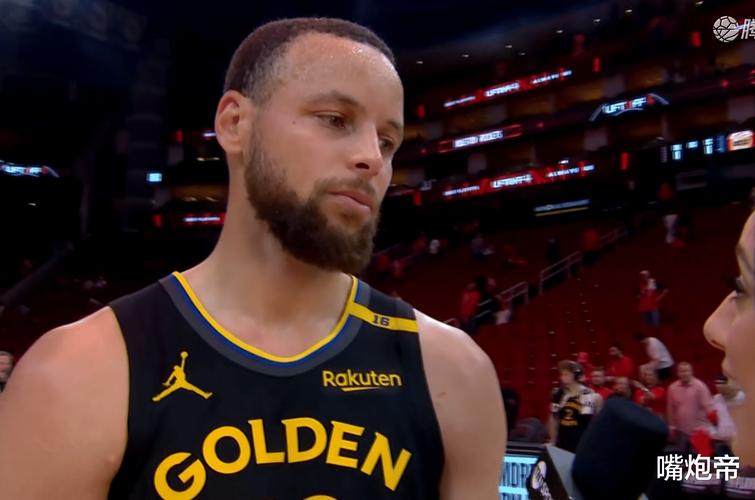 库里7偏码吗?库里七偏码吗?