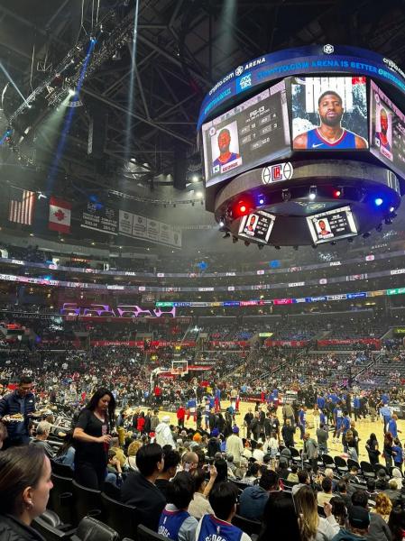 乔治在快船打了多少场比赛？乔治在快船打什么位置？